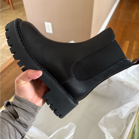 Michael Kors Shoes - Michael Kors Black Chunky Chelsea Heeled Boots